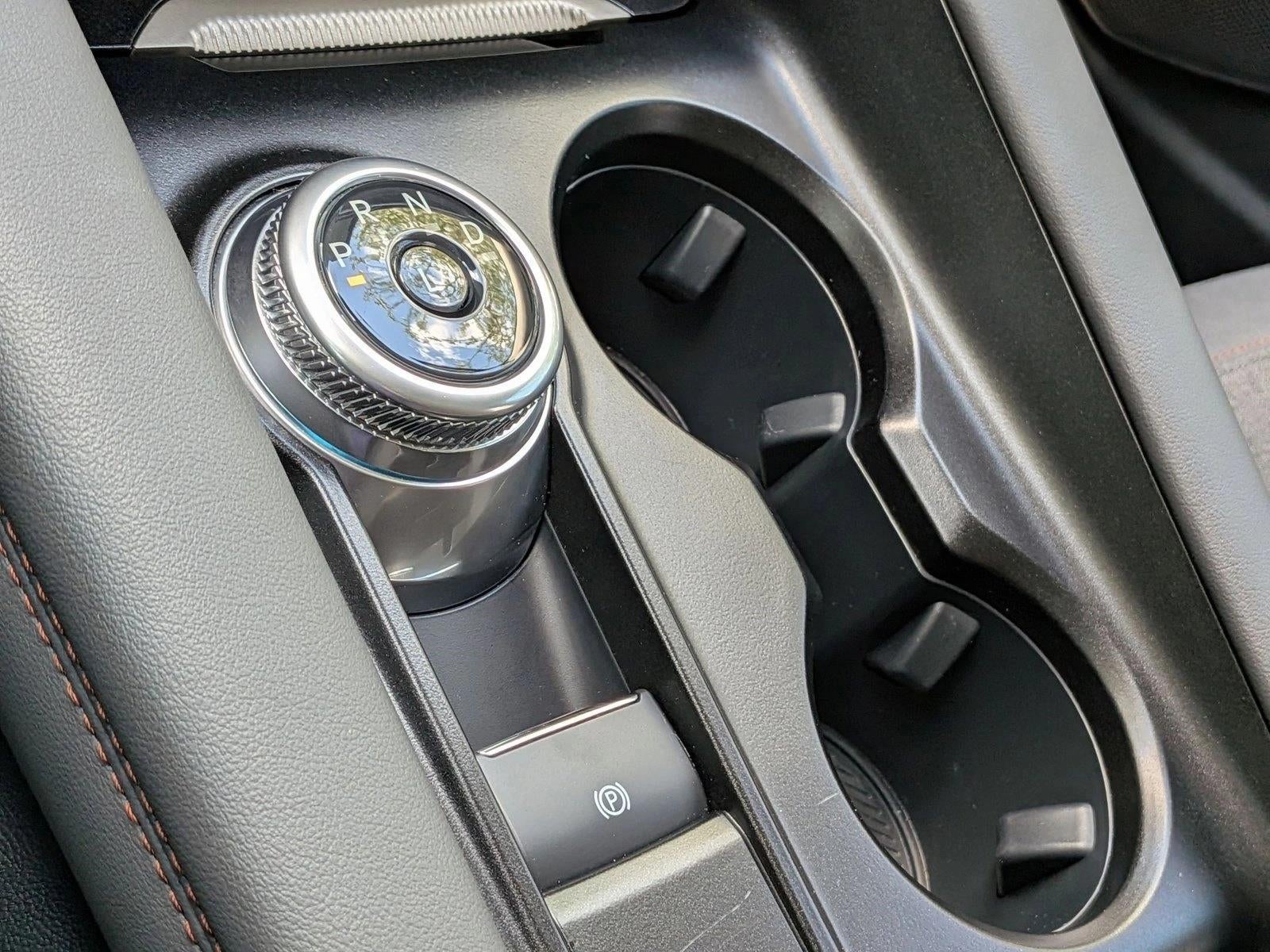 2025 Ford Explorer Active RWD