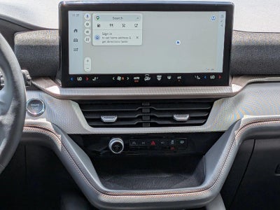 2025 Ford Explorer Active RWD