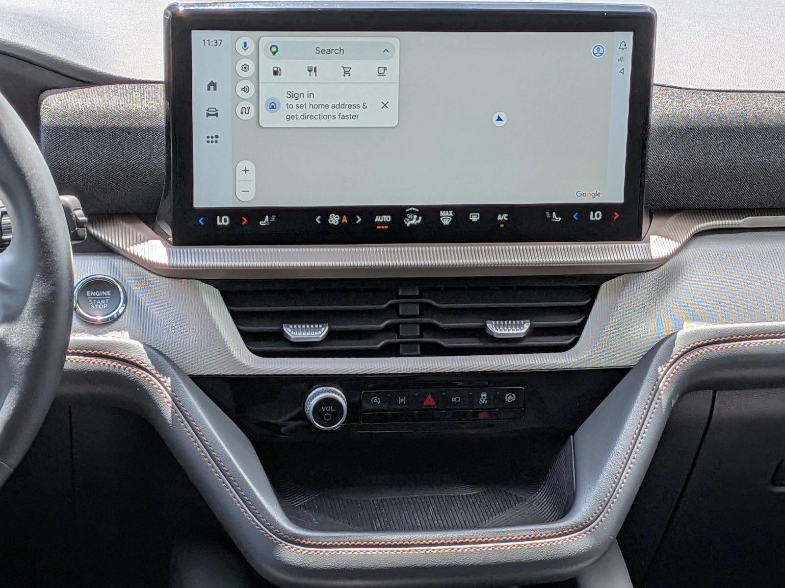 2025 Ford Explorer Active RWD