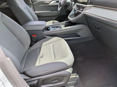 2025 Ford Explorer Active RWD