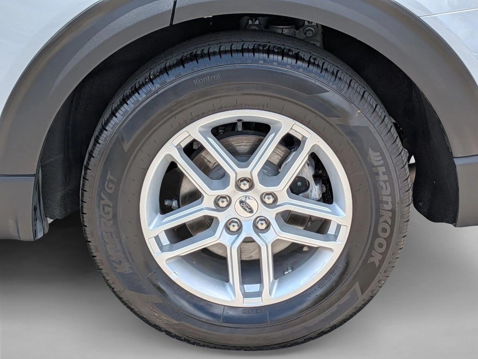 2025 Ford Explorer Active RWD