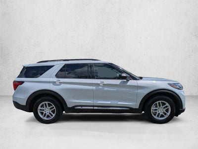 2025 Ford Explorer Active RWD
