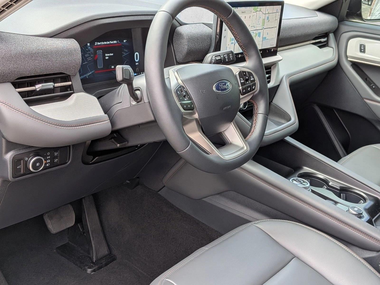 2026 Ford Explorer Active w/200A Pkg RWD