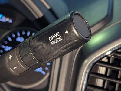 2022 Ford Super Duty F-250 SRW XLT 4WD Crew Cab 6.75' Box