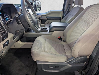 2022 Ford Super Duty F-250 SRW XLT 4WD Crew Cab 6.75' Box