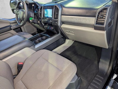 2022 Ford Super Duty F-250 SRW XLT 4WD Crew Cab 6.75' Box