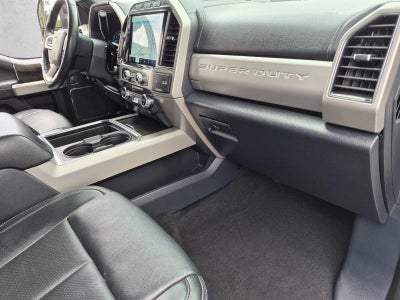2022 Ford Super Duty F-250 SRW LARIAT 4WD Crew Cab 6.75' Box