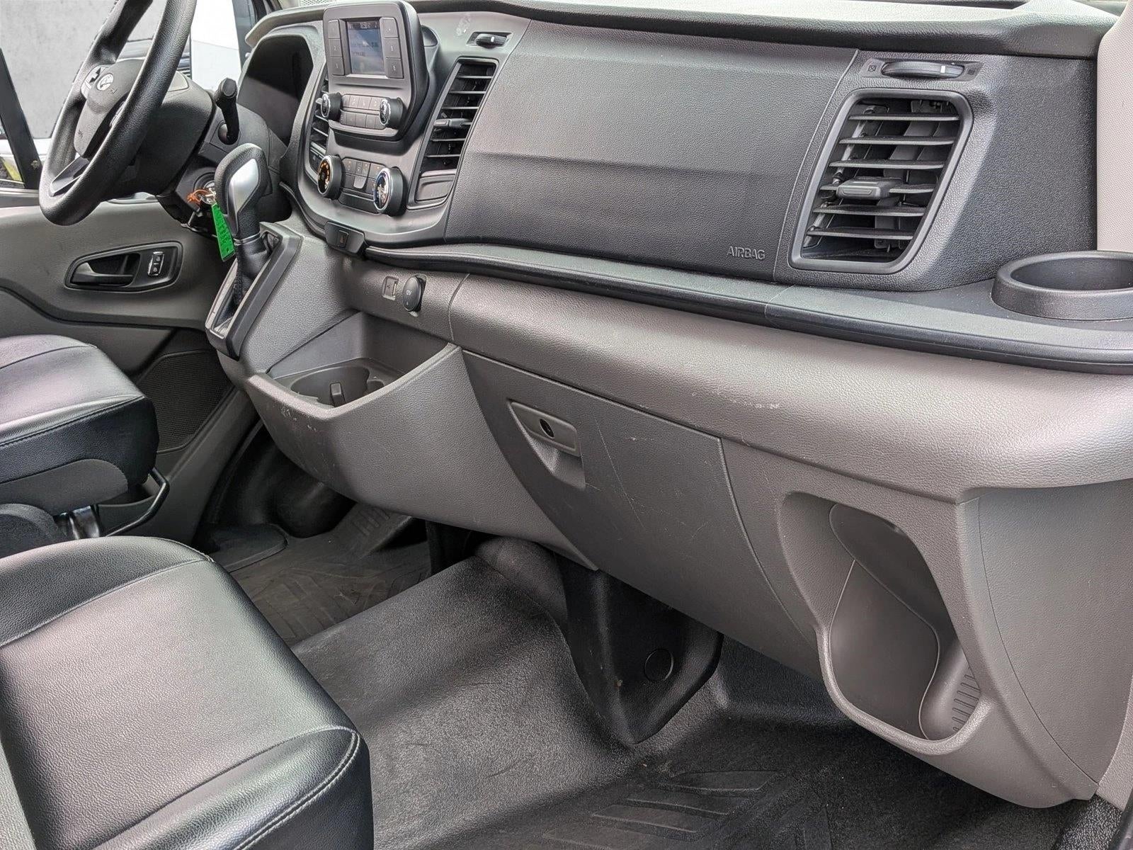 2024 Ford Transit Cargo Van T-250 148" Med Rf 9070 GVWR RWD