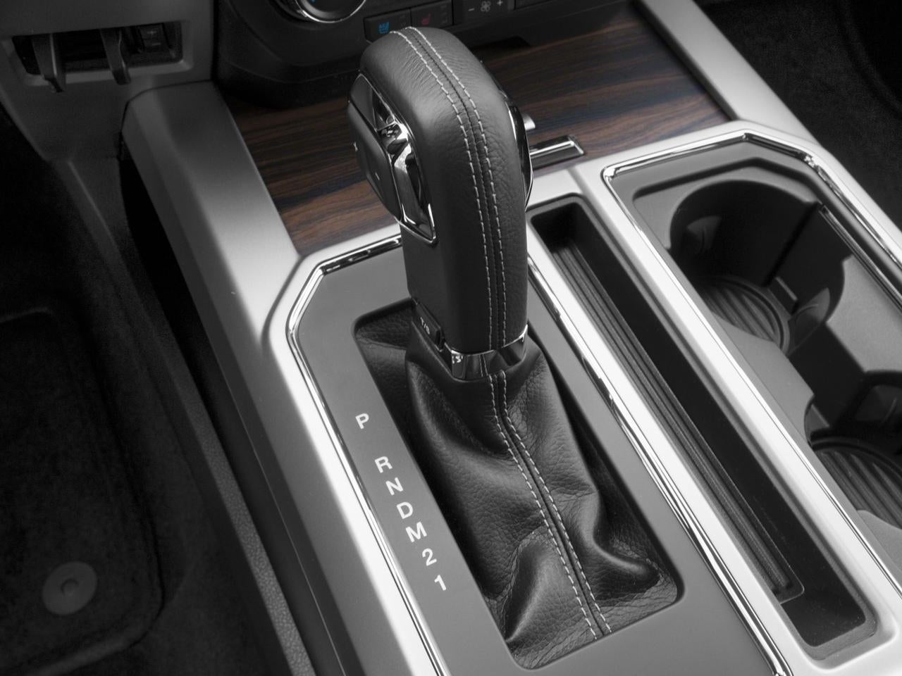 2016 Ford F-150 2WD SuperCrew 5-1/2 Ft Box Lariat