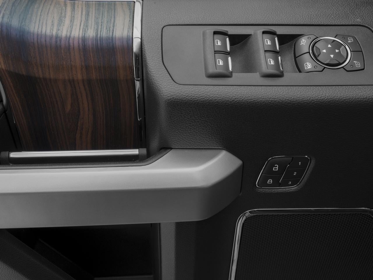 2016 Ford F-150 2WD SuperCrew 5-1/2 Ft Box Lariat