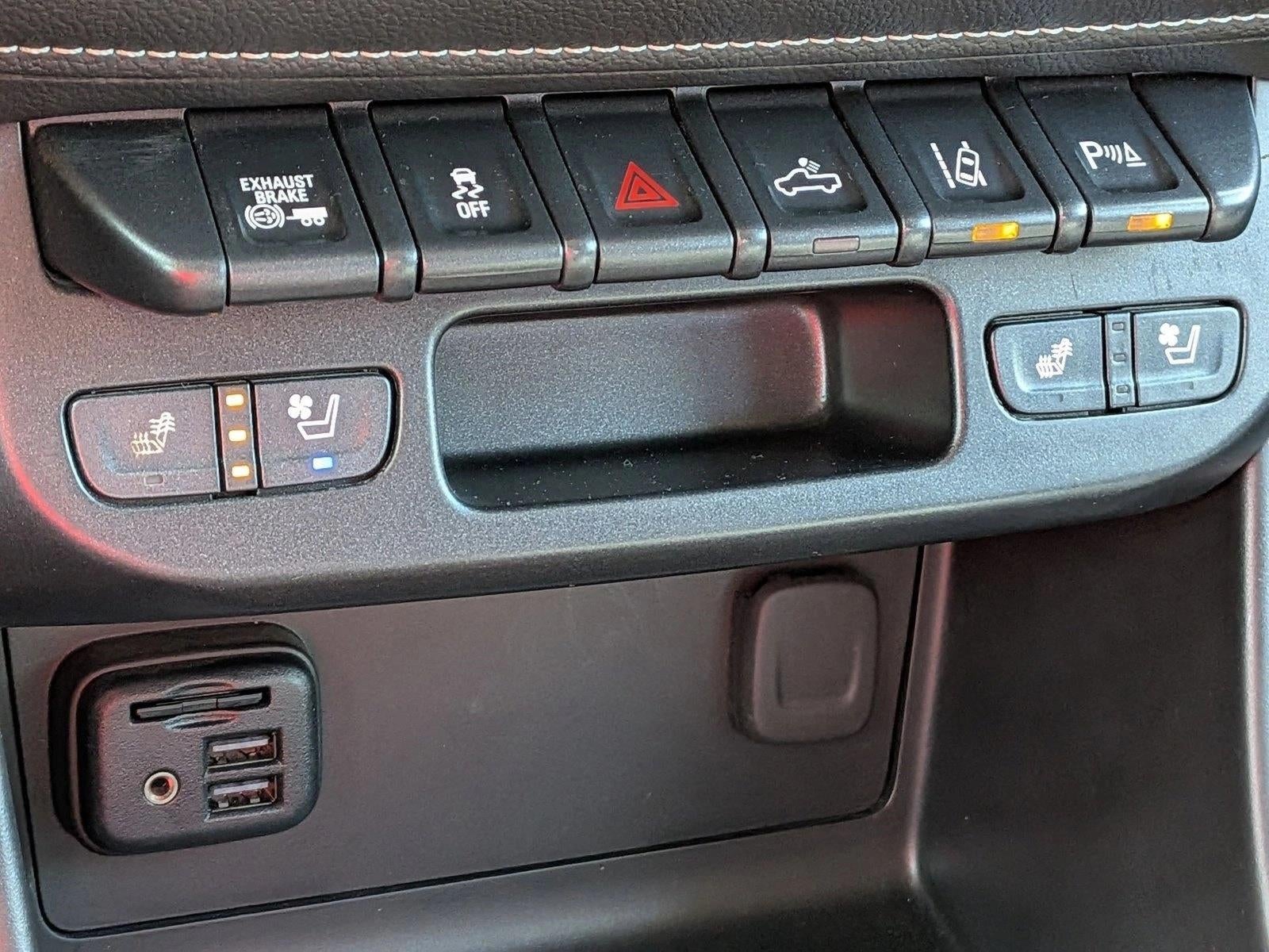 2019 GMC Canyon Crew Cab Long Box 4-Wheel Drive Denali