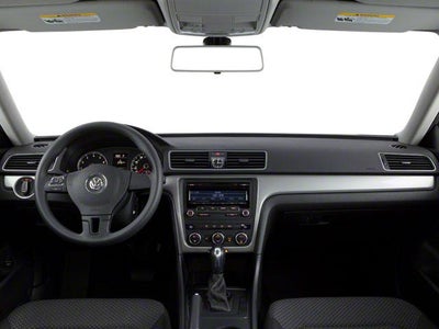 2013 Volkswagen Passat 4dr Sdn 2.5L Auto SE w/Sunroof PZEV