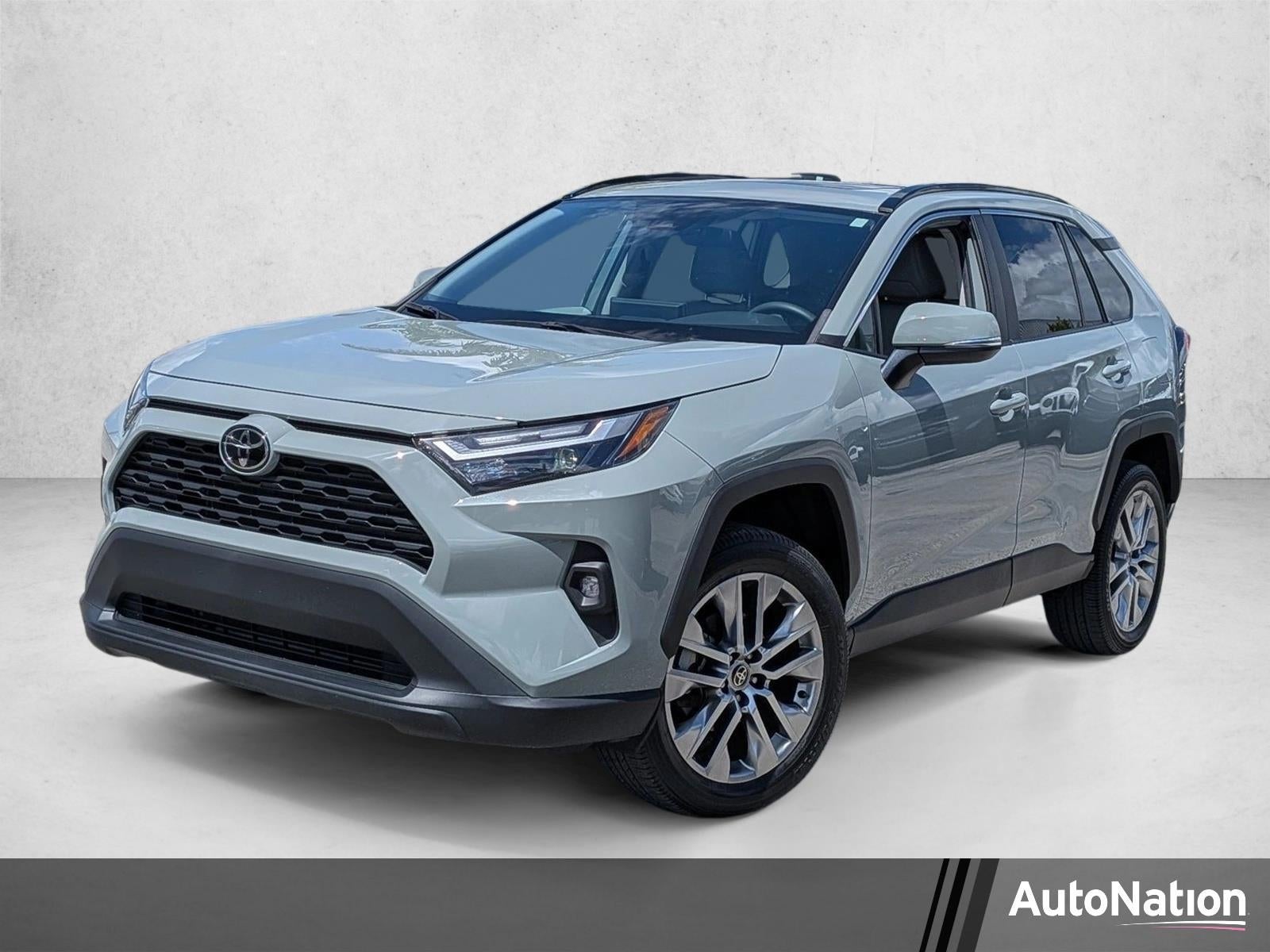 2023 Toyota RAV4 XLE Premium FWD (Natl)