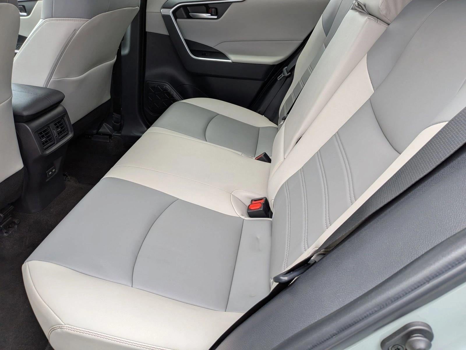 2023 Toyota RAV4 XLE Premium FWD (Natl)