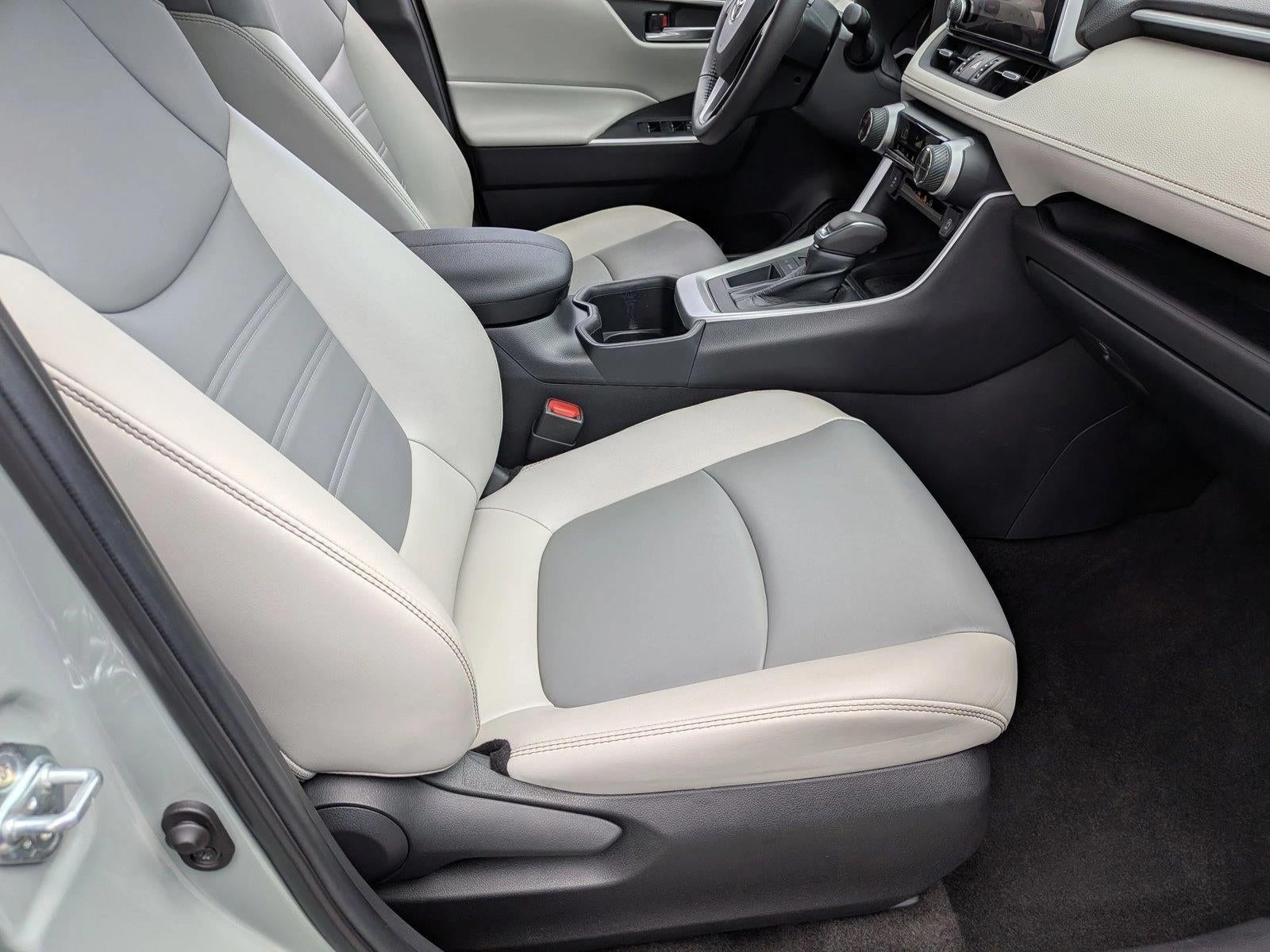 2023 Toyota RAV4 XLE Premium FWD (Natl)
