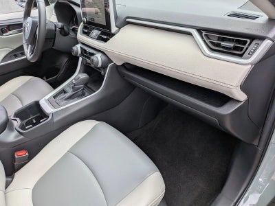 2023 Toyota RAV4 XLE Premium FWD (Natl)