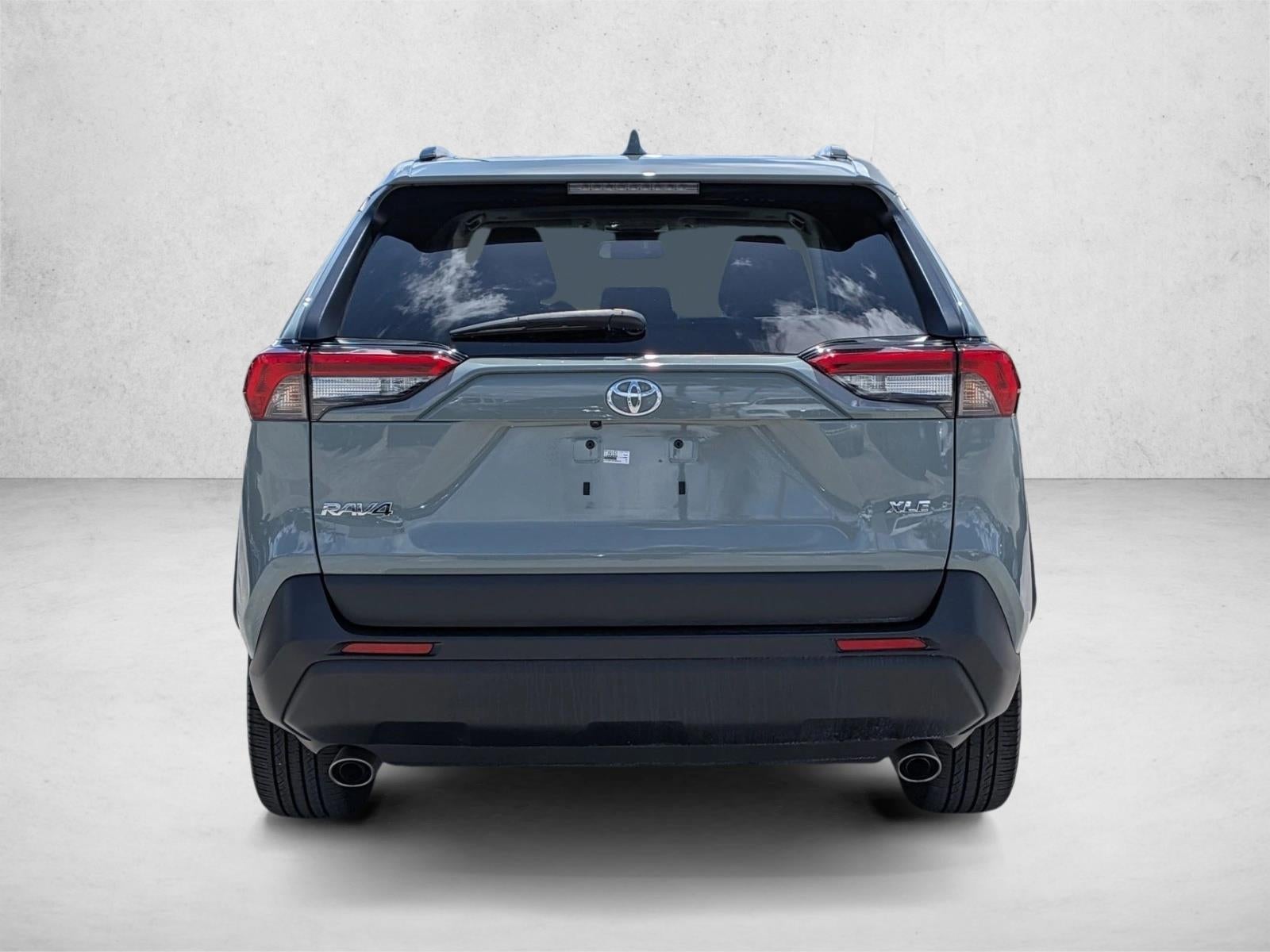 2023 Toyota RAV4 XLE Premium FWD (Natl)