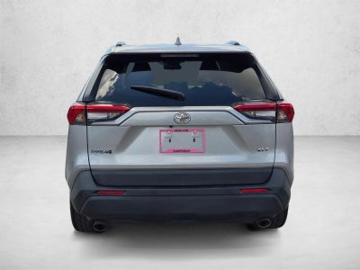 2019 Toyota RAV4 XLE FWD (GS)