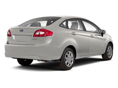 2013 Ford Fiesta 4dr Sdn SE