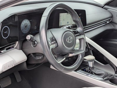 2023 Hyundai ELANTRA Limited IVT