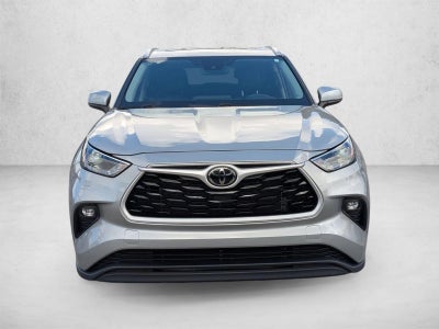 2023 Toyota Highlander XLE FWD (Natl)