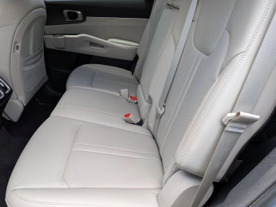 2023 Kia Sorento S FWD