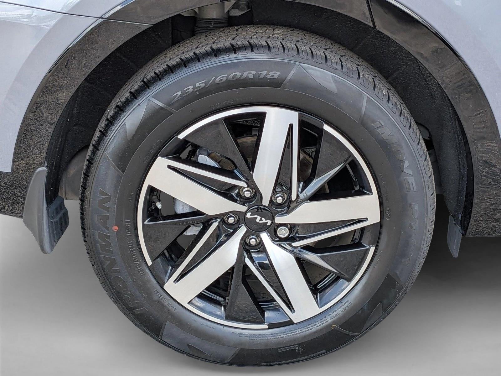 2023 Kia Sorento S FWD
