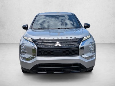 2022 Mitsubishi Outlander Black Edition FWD