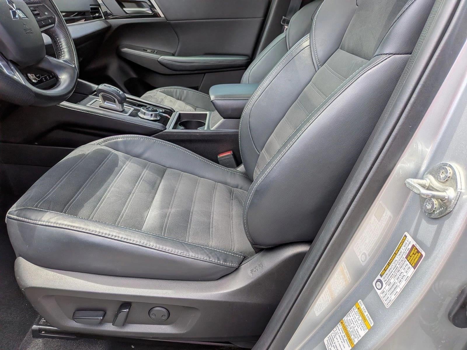 2022 Mitsubishi Outlander Black Edition FWD