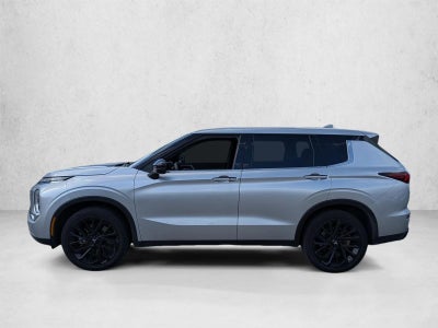 2022 Mitsubishi Outlander Black Edition FWD