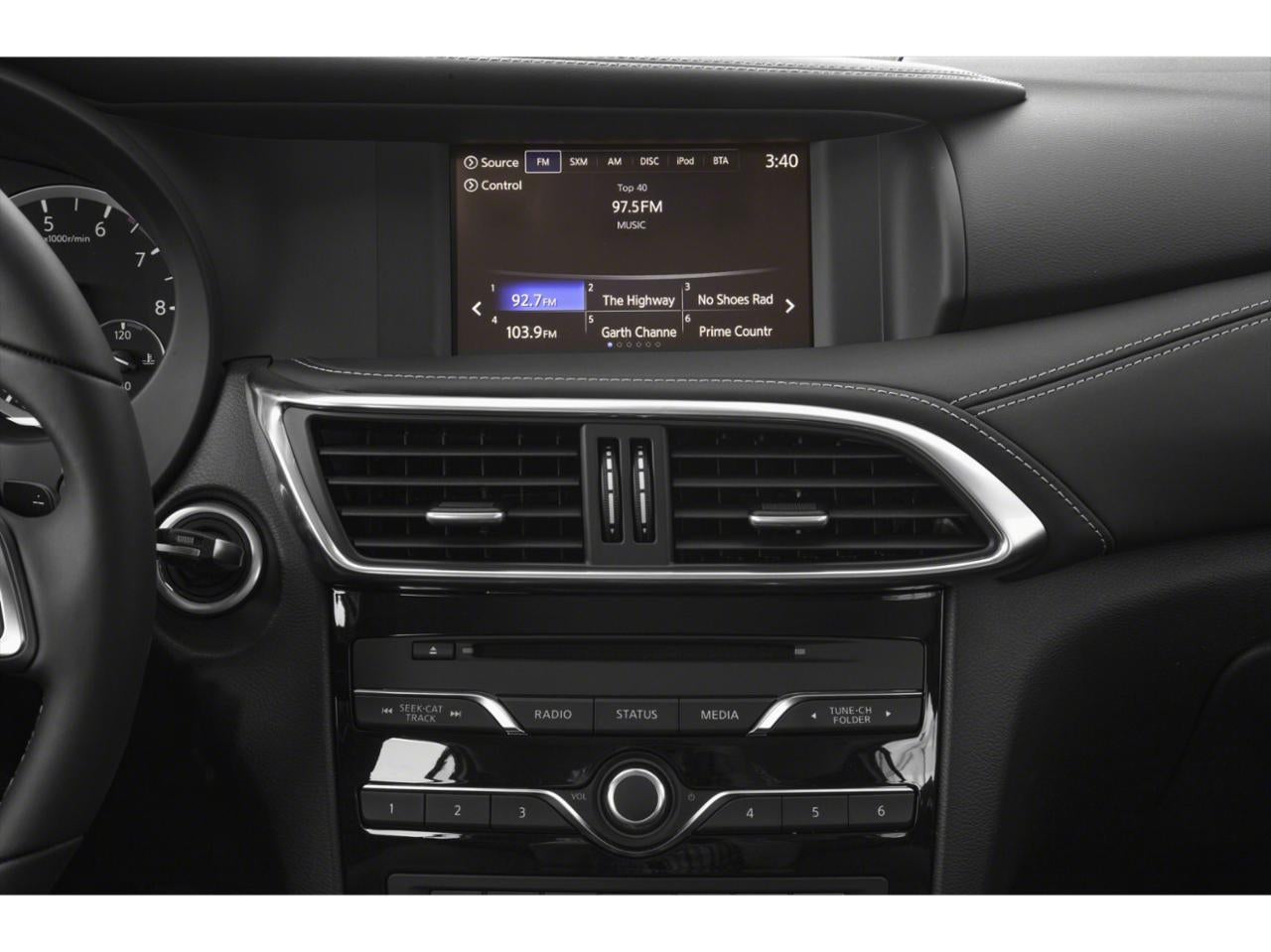 2019 INFINITI QX30 LUXE FWD