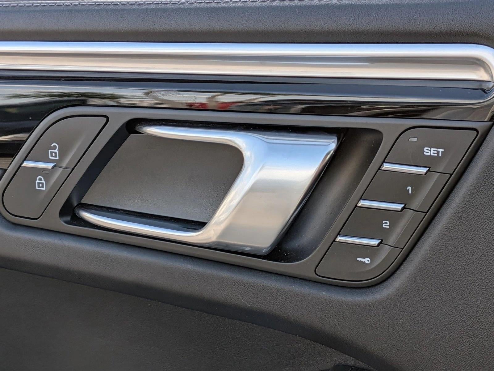 2023 Porsche Macan T AWD