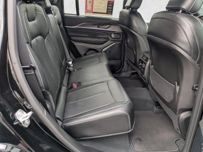 2022 Jeep Grand Cherokee 4xe Overland 4x4