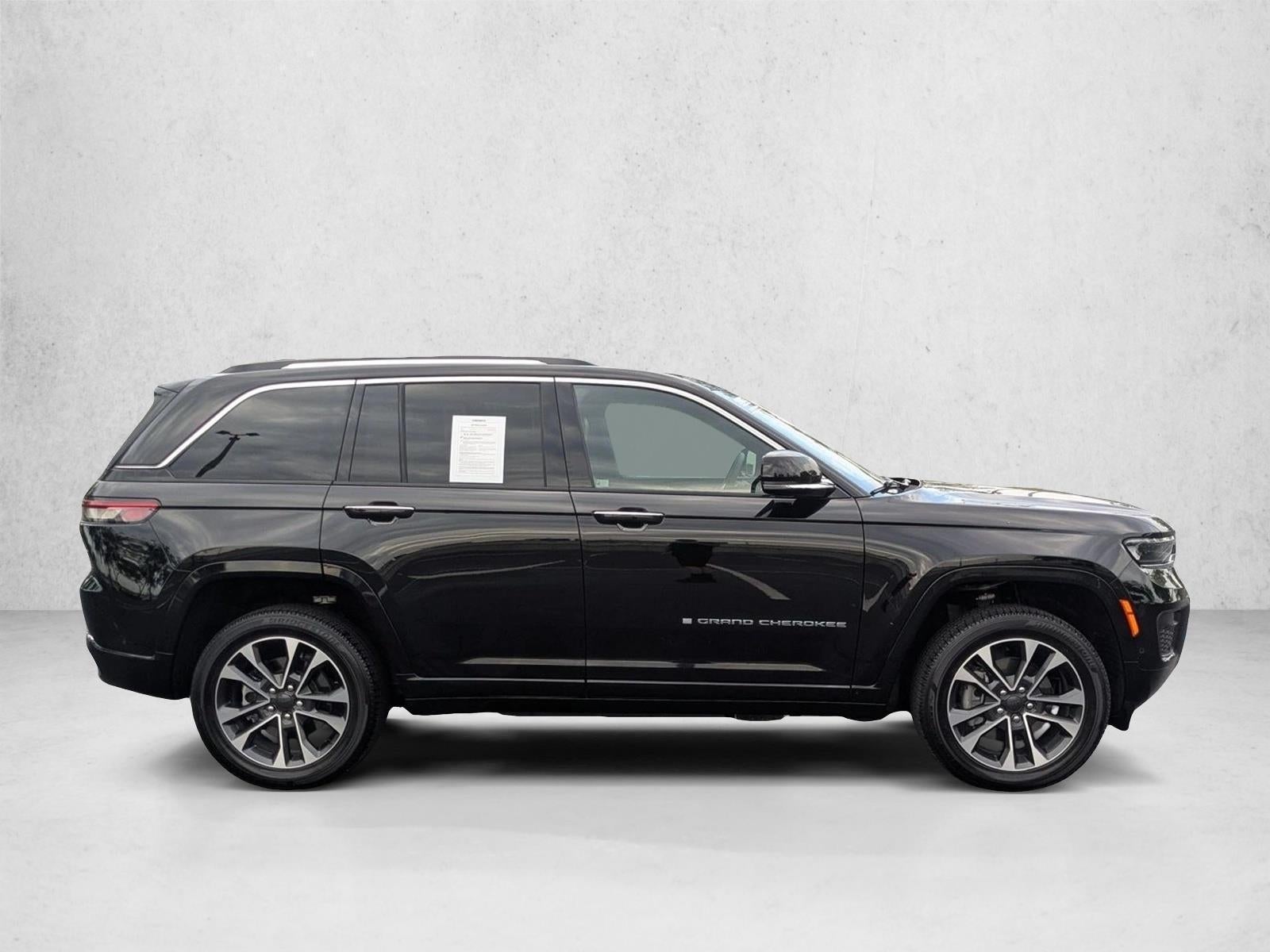 2022 Jeep Grand Cherokee 4xe Overland 4x4