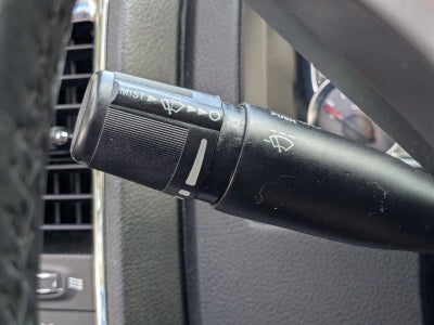 2016 RAM 1500 4WD Crew Cab 5.7 Ft Box Laramie