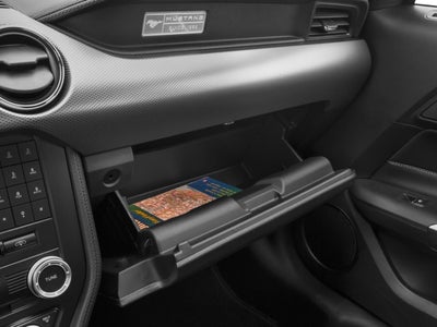 2016 Ford Mustang 2dr Fastback V6