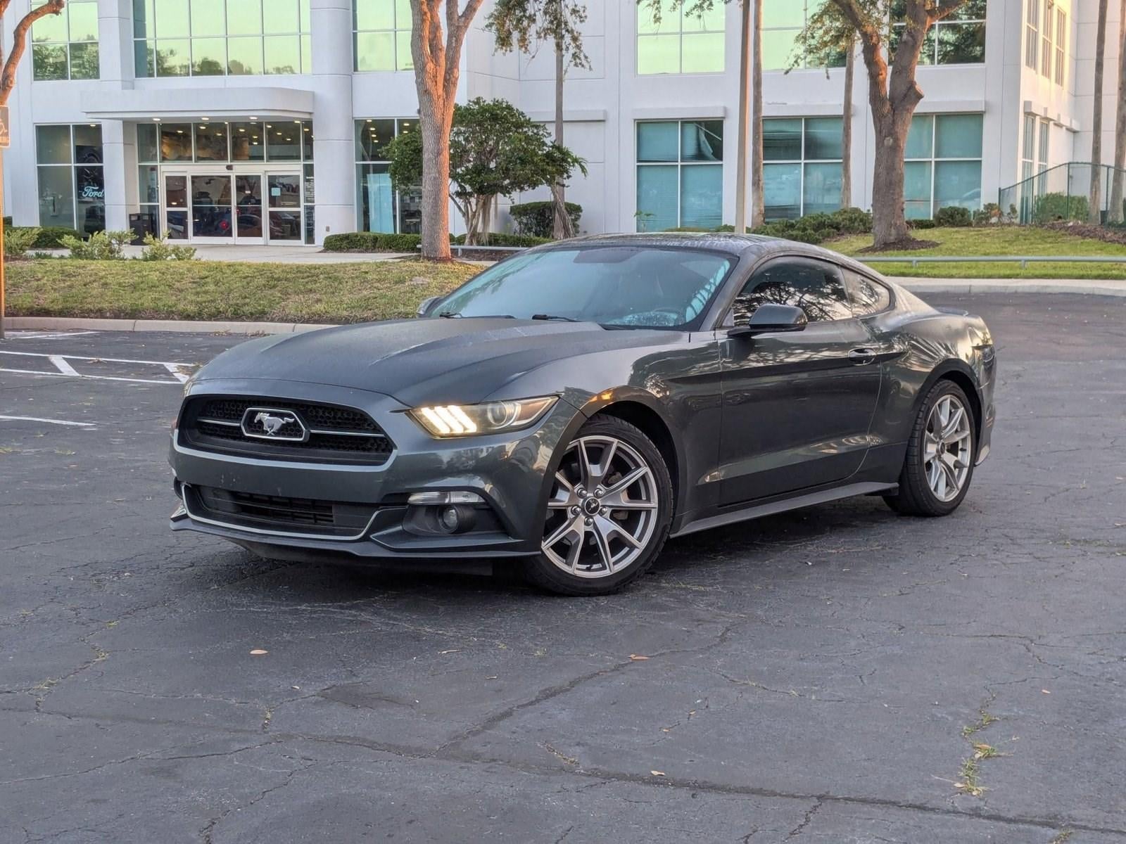 2015 Ford Mustang 2dr Fastback EcoBoost Premium