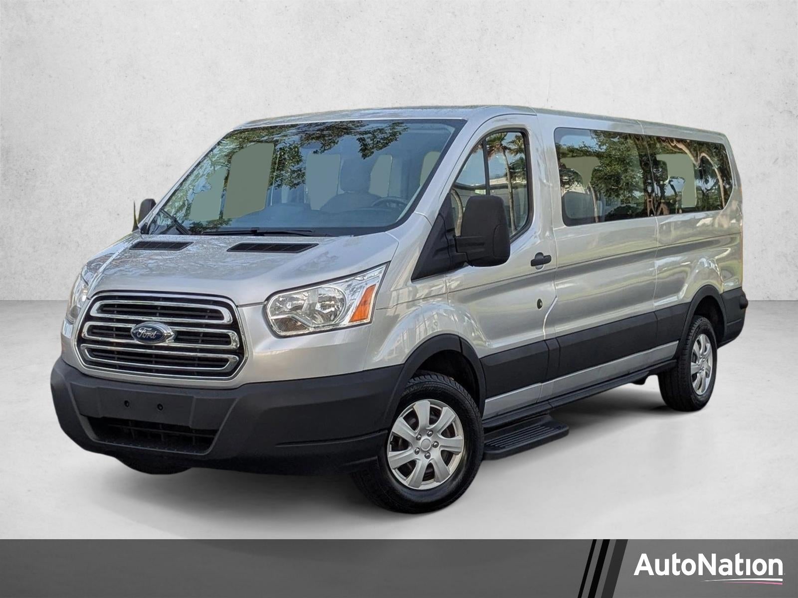 2018 Ford Transit Passenger Wagon T-350 148" Low Roof XLT Swing-Out RH Dr