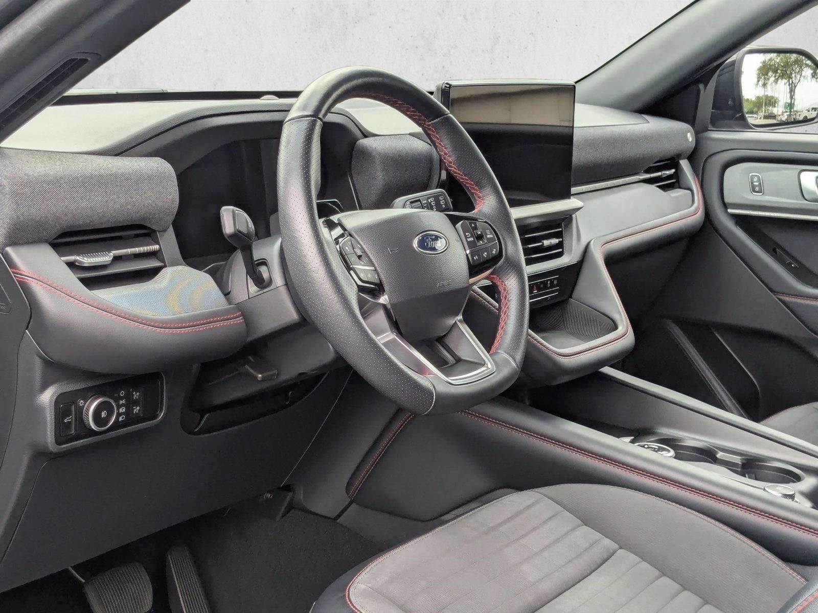 2025 Ford Explorer ST-Line 4WD