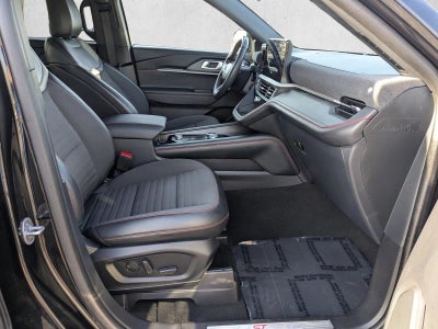 2025 Ford Explorer ST-Line 4WD