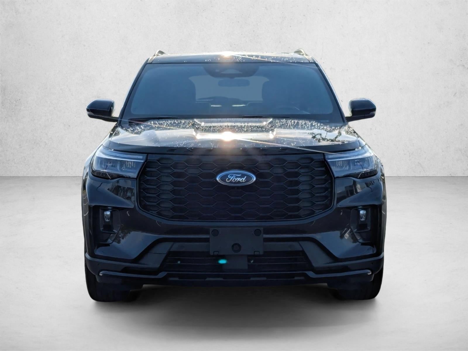2025 Ford Explorer ST-Line 4WD
