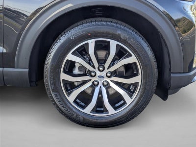 2025 Ford Explorer ST-Line 4WD