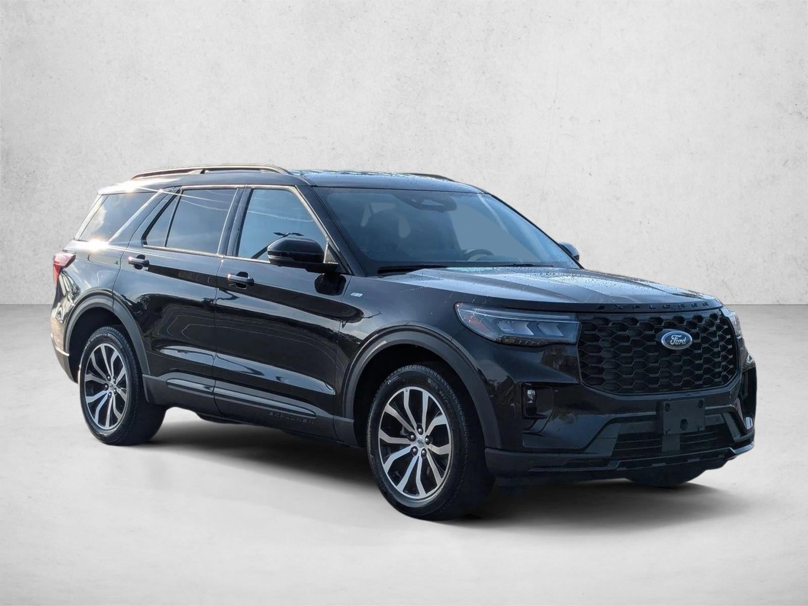 2025 Ford Explorer ST-Line 4WD