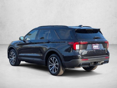 2025 Ford Explorer ST-Line 4WD