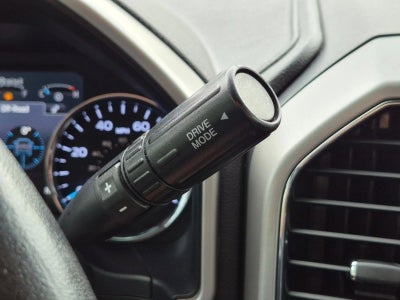 2020 Ford Super Duty F-250 SRW LARIAT 4WD Crew Cab 6.75' Box