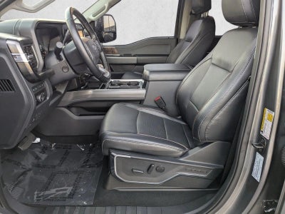 2023 Ford Super Duty F-250 SRW LARIAT 4WD Crew Cab 6.75' Box