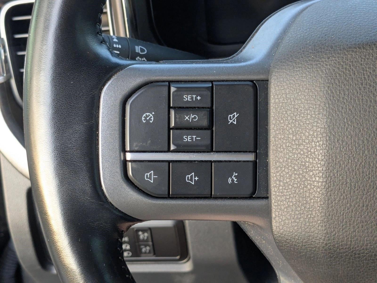 2023 Ford Super Duty F-250 SRW LARIAT 4WD Crew Cab 6.75' Box