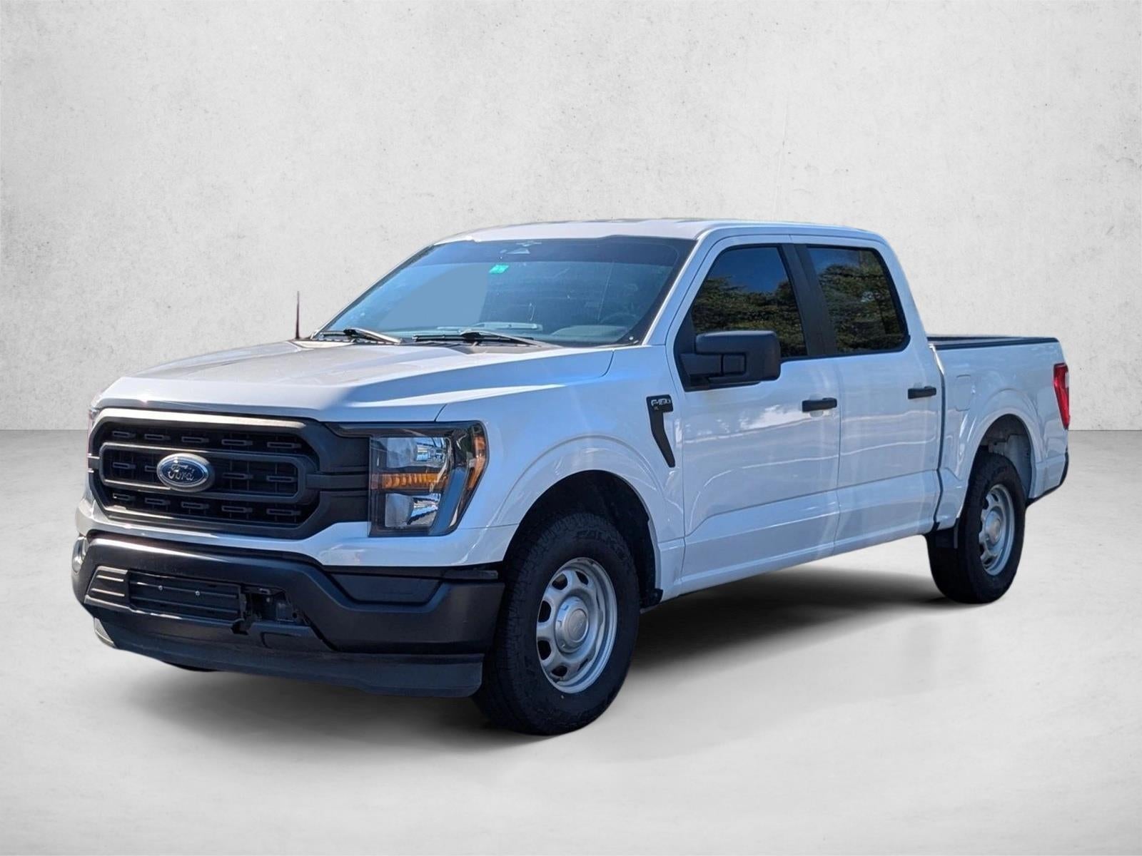 2023 Ford F-150 XL 2WD SuperCrew 5.5' Box