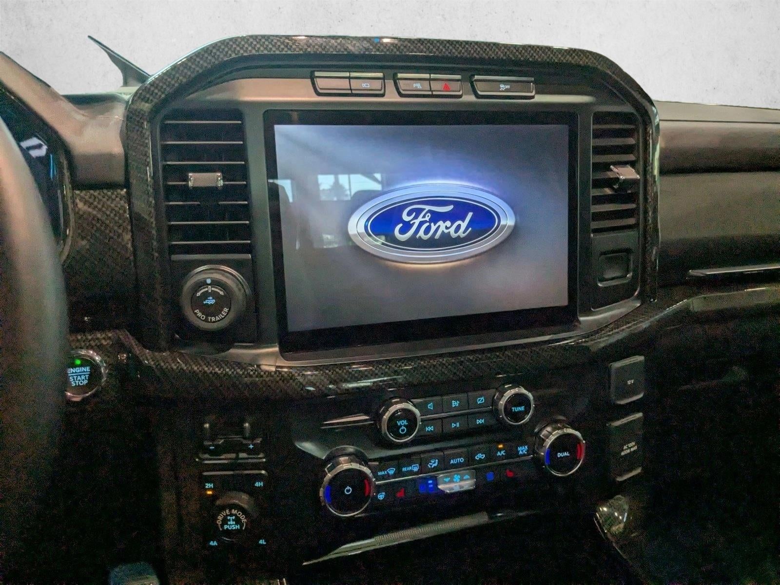 2022 Ford F-150 LARIAT 4WD SuperCrew 5.5' Box