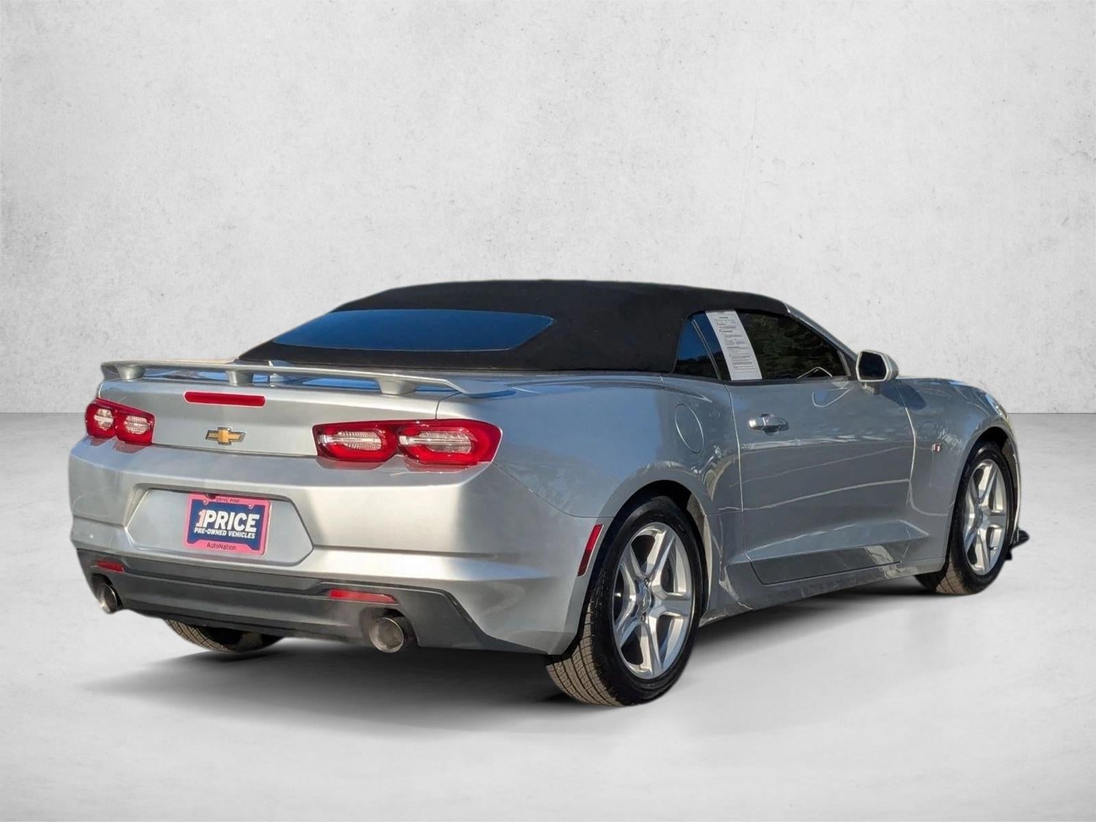 2019 Chevrolet Camaro 2dr Convertible 1LT